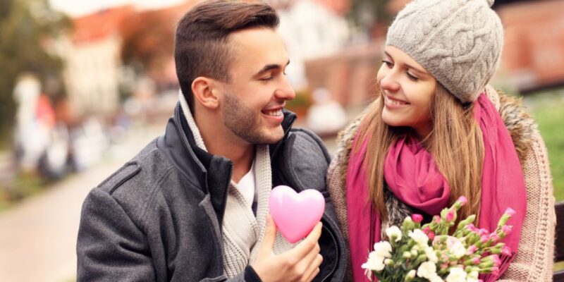 Teeth whitening for a radiant smile on Valentine's Day.